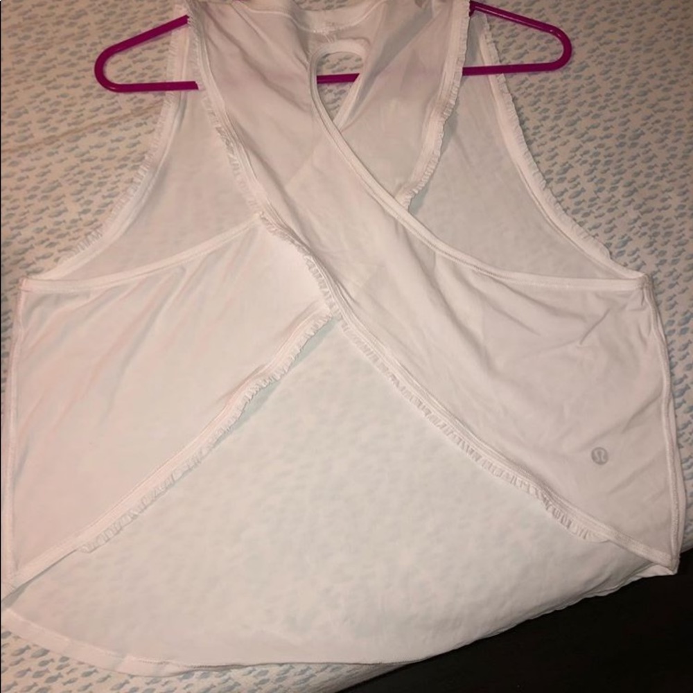 Lululemon workout tank